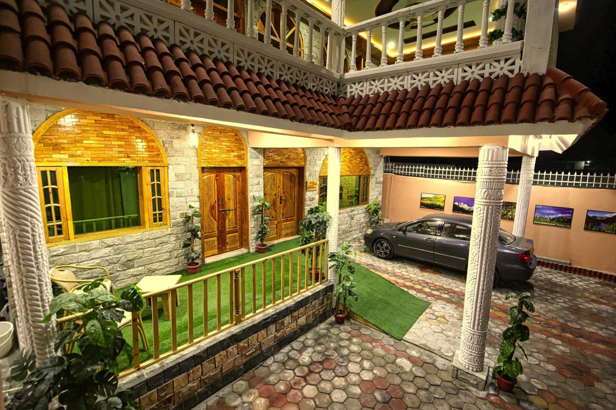 吉尔吉特 Oak Residency酒店 外观 照片